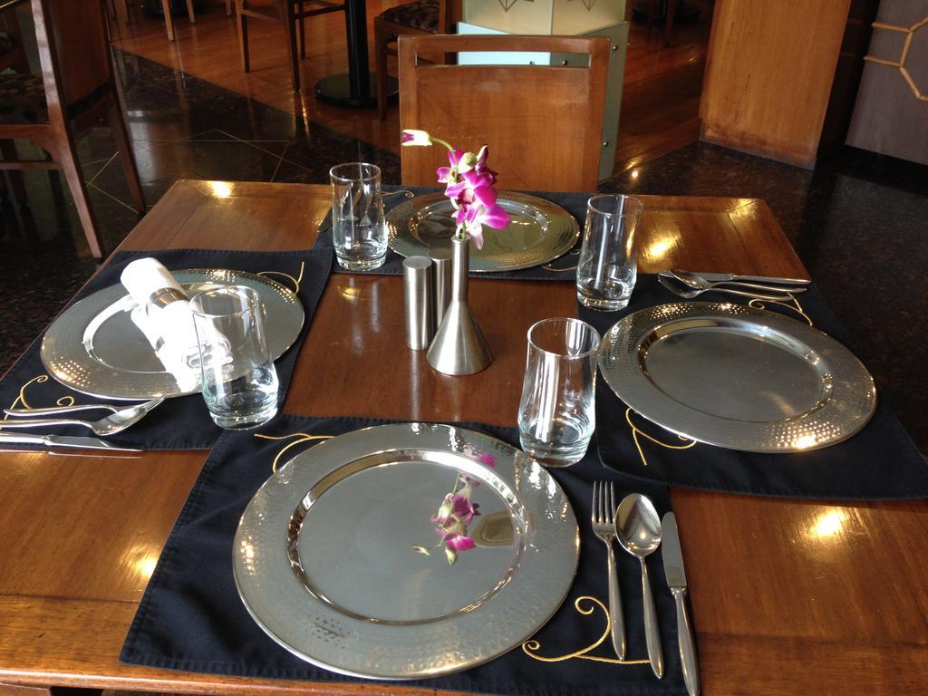 Hotel Blue Diamond Ihcl Seleqtions 5*